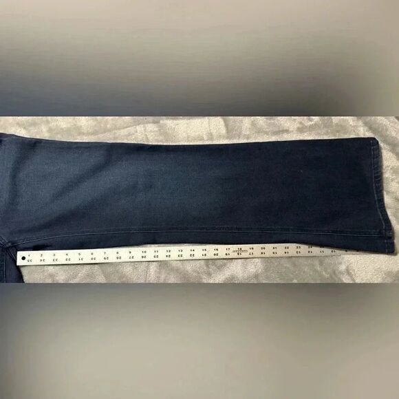 Nine West Flare Jeans Wide Leg | Dark Wash | Size 10 | New With Tags - Picture 3 of 10